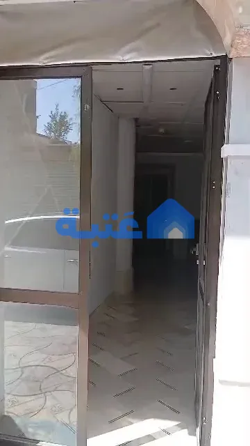 محل 90 متر مربع للإيجار