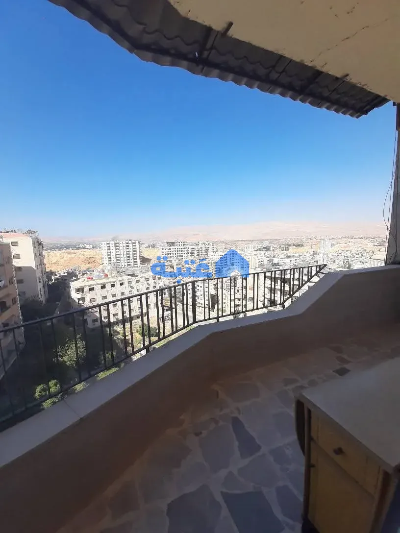 شقة 5 غرف 194 متر مربع غير مفروشة للبيع